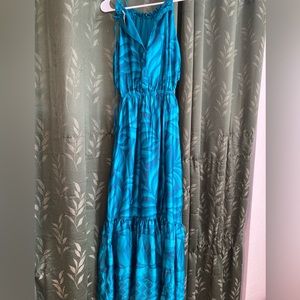 Size 8 Teal Taylor Dress. Only worn once.